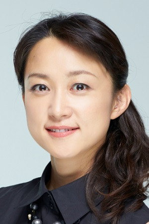 Cover image for 菊池麻衣子