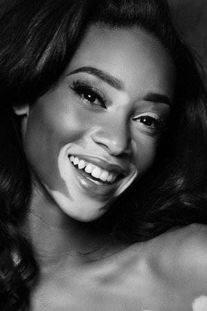 Cover image for Winnie Harlow