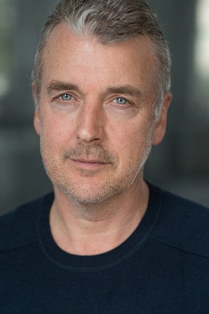 Cover image for Euan Macnaughton