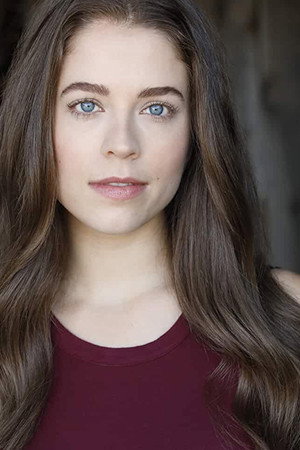 Cover image for Alice Tantayanon
