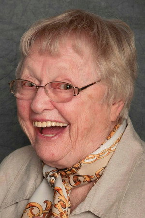 Cover image for Pat Carroll