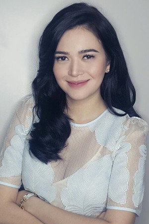 Cover image for Bela Padilla