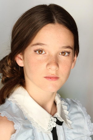 Cover image for Amelie Dallimore