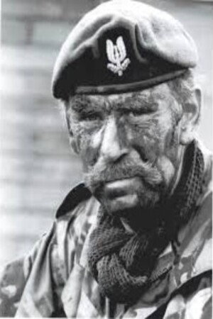 Cover image for Ian Yule