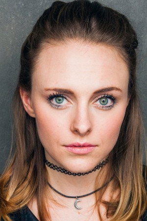 Cover image for Courtney Hart