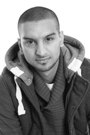 Cover image for Rayn Khan