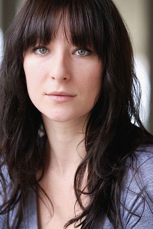 Cover image for Isidora Goreshter