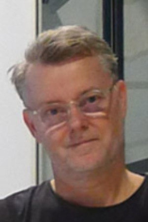 Cover image for Hans Engholm