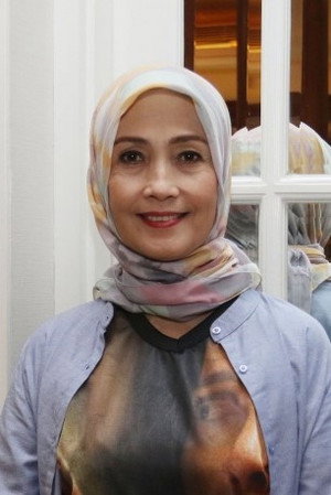 Cover image for Mutia Datau