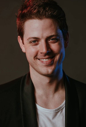 Cover image for Aaron Strand