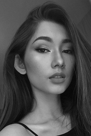 Cover image for Devina Aureel