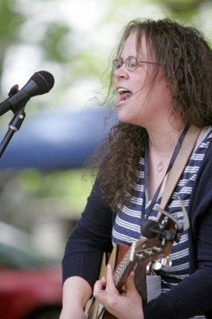 Cover image for Katie Kelly