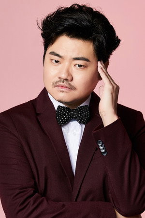 Cover image for 신민재