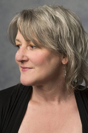 Cover image for Kelli Fox