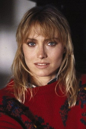 Cover image for Darlanne Fluegel