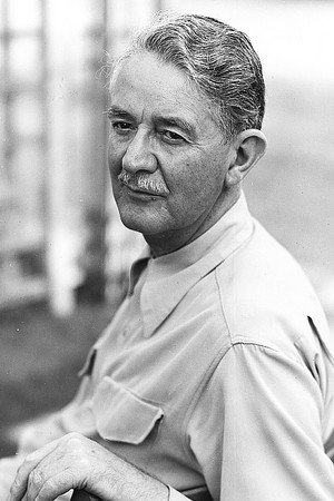 Cover image for Leonard Carey