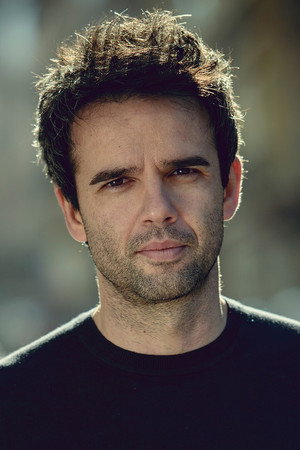 Cover image for Raúl Peña
