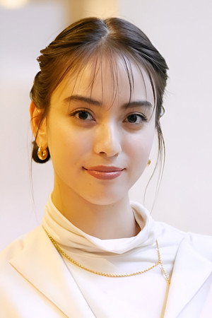 Cover image for 滝沢カレン