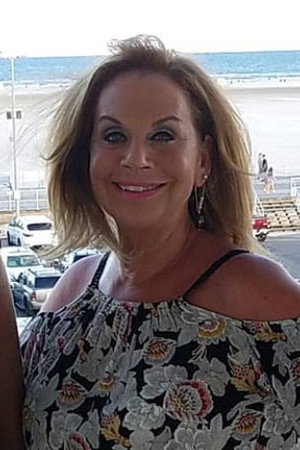 Cover image for Lori Galinski