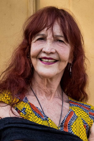Cover image for Helena Ignez