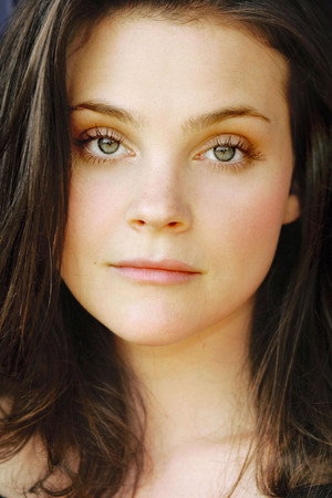 Cover image for Lynn Mancinelli