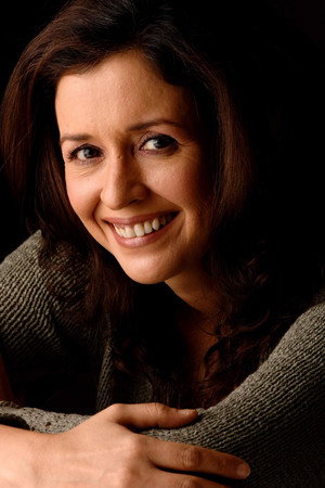 Cover image for Shernaz Patel