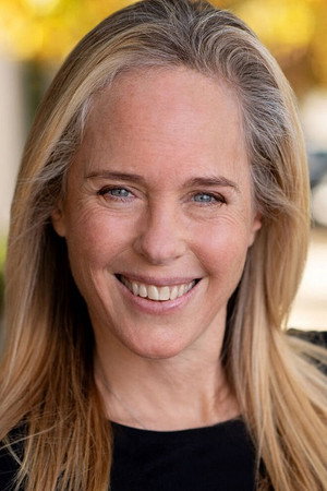 Cover image for Holly Dorff
