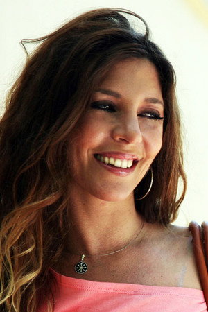 Cover image for Mónica Ayos