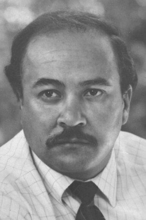 Cover image for Ато Мухамеджанов