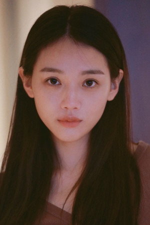Cover image for 周紫馨