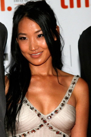 Cover image for Alice Kim Cage