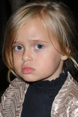 Cover image for Vivienne Jolie-Pitt