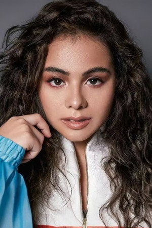 Cover image for Sahila Hisyam