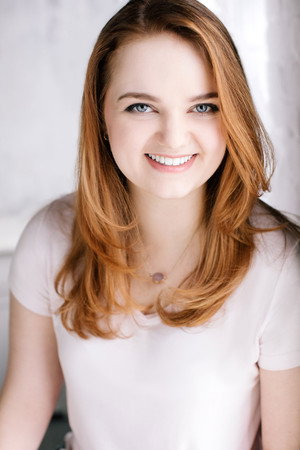 Cover image for Laine MacNeil