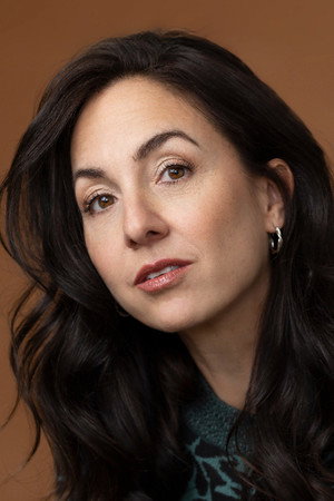 Cover image for Annie Girard
