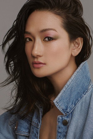 Cover image for 冨永愛