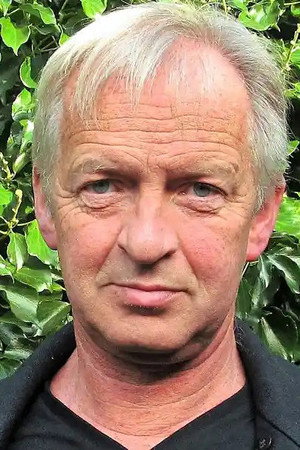 Cover image for Arthur Riordan