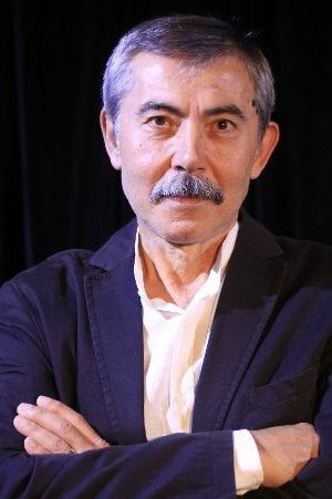 Cover image for İbrahim Şahin
