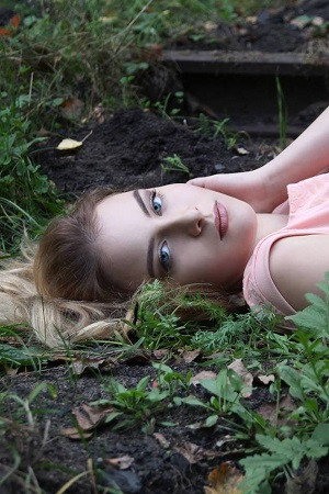 Cover image for Praskovya Zhuravleva