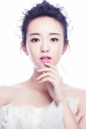 Cover image for 刘泳希