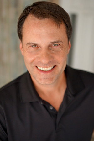 Cover image for Karl Backus