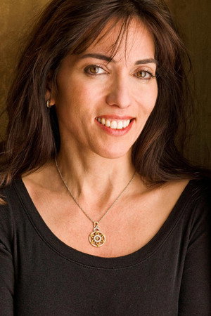 Cover image for Audrey Wells