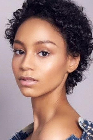 Cover image for Laurissa Romain