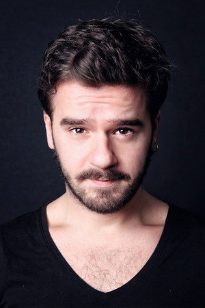 Cover image for Buğra Özmüldür