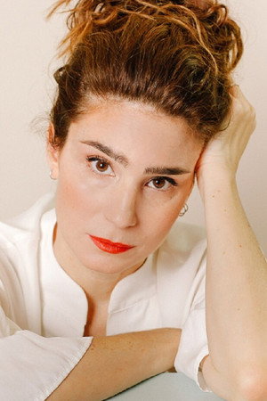 Cover image for Valeria Bertuccelli