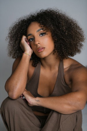 Cover image for Aaliyah Baker