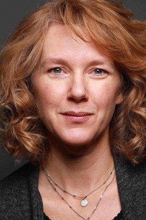 Cover image for Elise Robertson