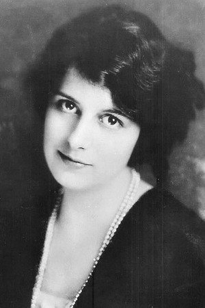 Cover image for Alice Calhoun