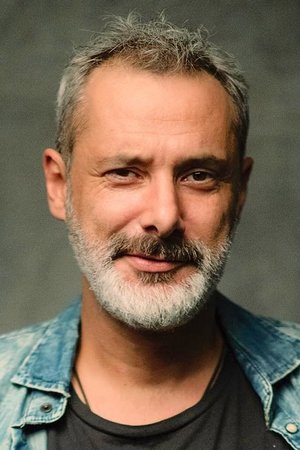 Cover image for Камиль Гюлер