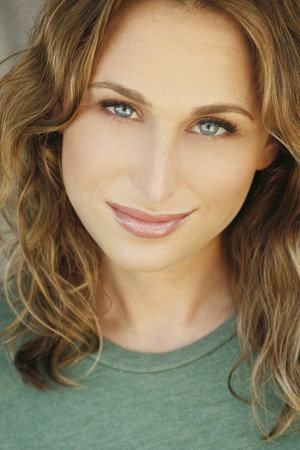 Cover image for Tara Sands